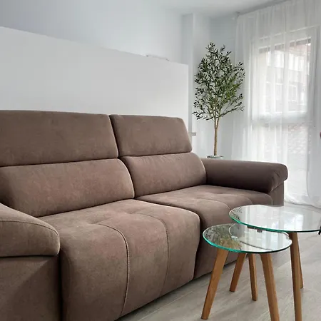 Dailos Apartment *
